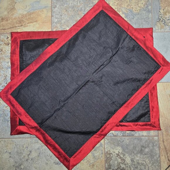 Homecenter Red & Black Flocked Pillow King Sized Sham Covers - Picture 4 of 6